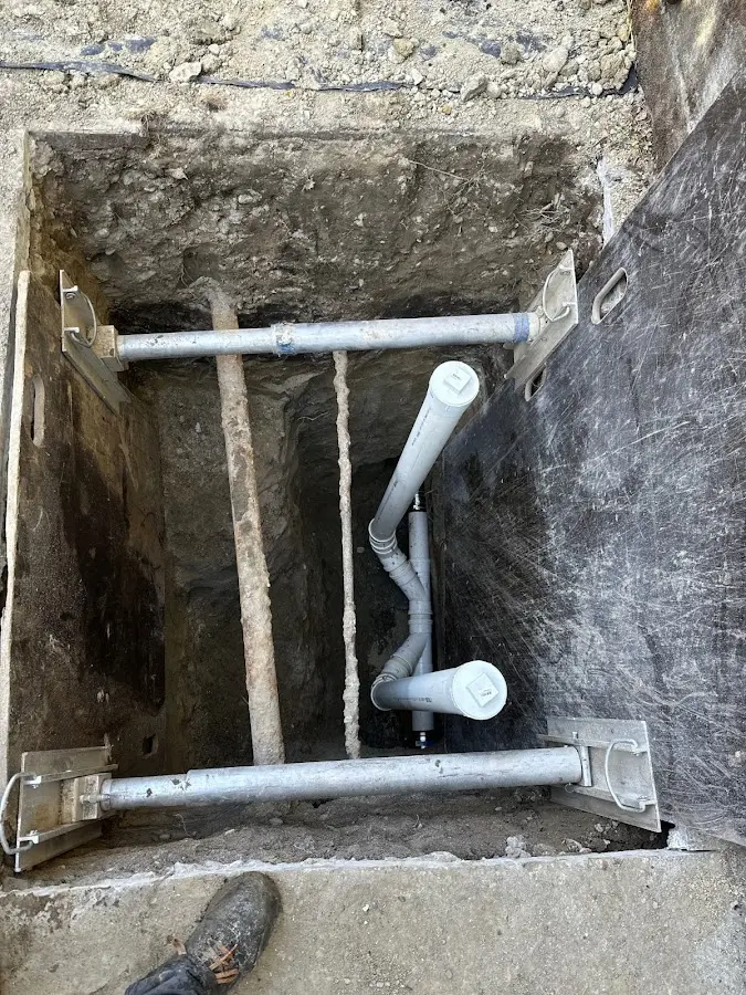 Experienced plumber completing Drain Cleaning work in Citrus Springs